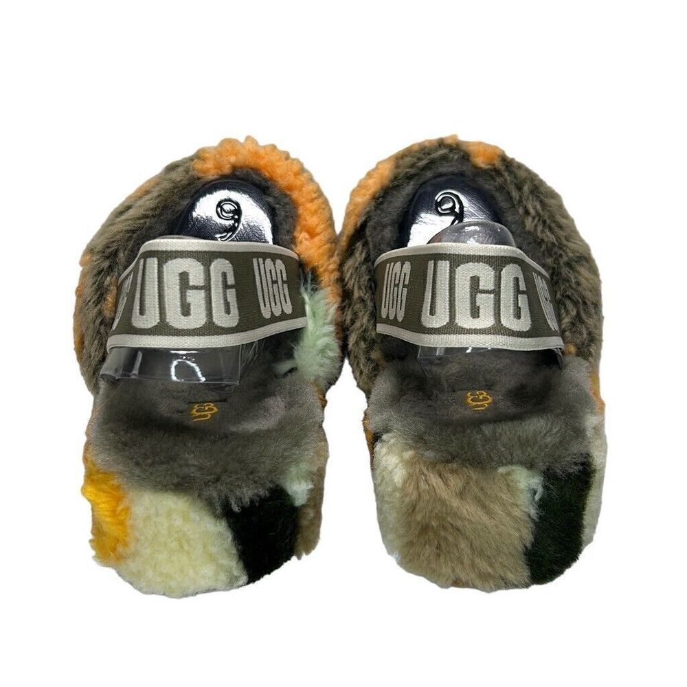 UGG, Women’s Fluff Yeah Slide Sheepskin Slipper in Cali Collage Olive, Size 9 US - Picture 7 of 13